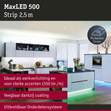 MaxLED 500 LED-strip 2,5 m met beschermlaag in moderne keuken voor accent- en werkverlichting