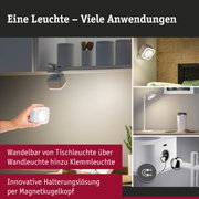 Weiße LED-Klemmleuchte mit magnetischem Kugelkopf für flexible Beleuchtung im Wohnbereich
