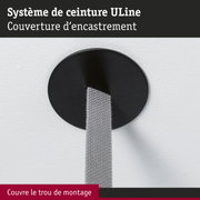 Cache ceinture ULine noir en métal couvrant un trou de montage sur mur blanc