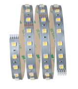 Flexibler LED-Streifen mit warmweißen LEDs auf grauem Trägerband für vielseitige Beleuchtungslösungen