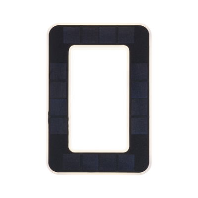Lumière solaire rectangulaire avec panneau solaire noir et cadre blanc pour éclairage extérieur économique