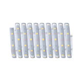 Flexibler LED-Lichtstreifen mit warmweißen LEDs und transparentem Silikonmantel für vielseitige Beleuchtung.