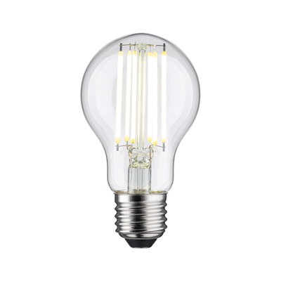 LED-pære med klart glas og varmt hvidt lys, energibesparende belysning i klassisk form