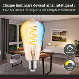 Ampoule LED dimmable avec lumière blanche réglable dans une salle à manger moderne avec meubles en bois et blanc