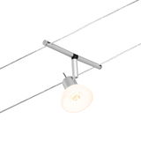 Moderner Seilstrahler aus silbernem Metall mit LED-Spot und verstellbarem Leuchtenkopf