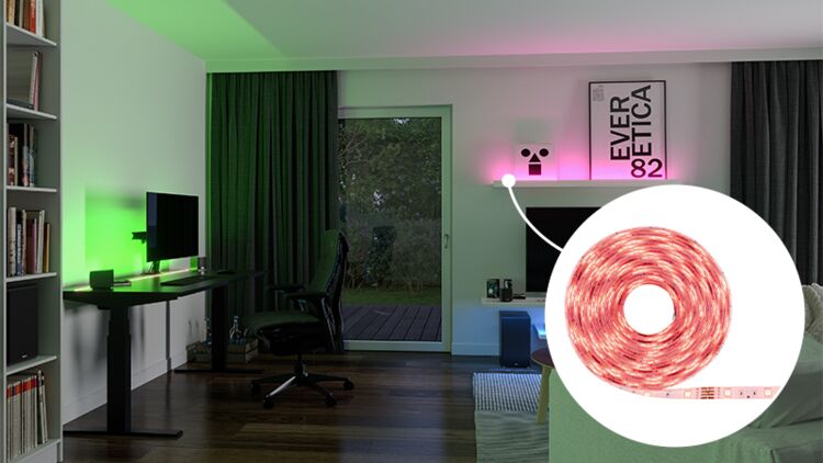 Salon moderne avec bandes LED vertes et roses, éclairage RGB flexible pour espaces domestiques
