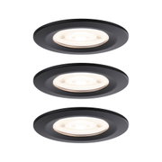 Drei runde LED-Einbaustrahler in mattschwarz mit warmweißem Licht für moderne Innenbeleuchtung