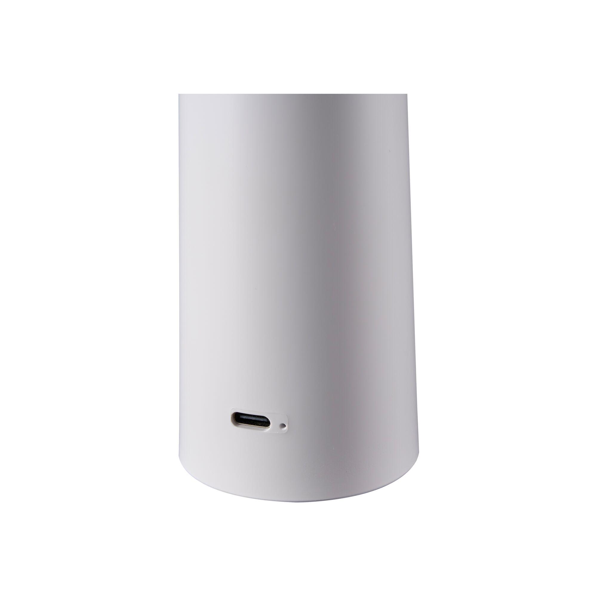 Witte kunststof behuizing met USB-C aansluiting voor moderne elektronische apparaten