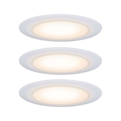 Drei weiße LED-Einbauleuchten mit warmweißem Licht für energiesparende Raumbeleuchtung