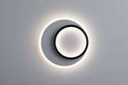 Moderne runde LED-Wandleuchte in Schwarz und Weiß mit indirektem Licht für Wohnräume