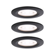 Drei runde LED-Einbaustrahler in mattschwarz mit warmweißem Licht für moderne Innenbeleuchtung