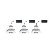 Drei weiße LED-Einbaustrahler mit grauen Kühlkörpern und schwarzen Anschlussboxen für moderne Beleuchtung