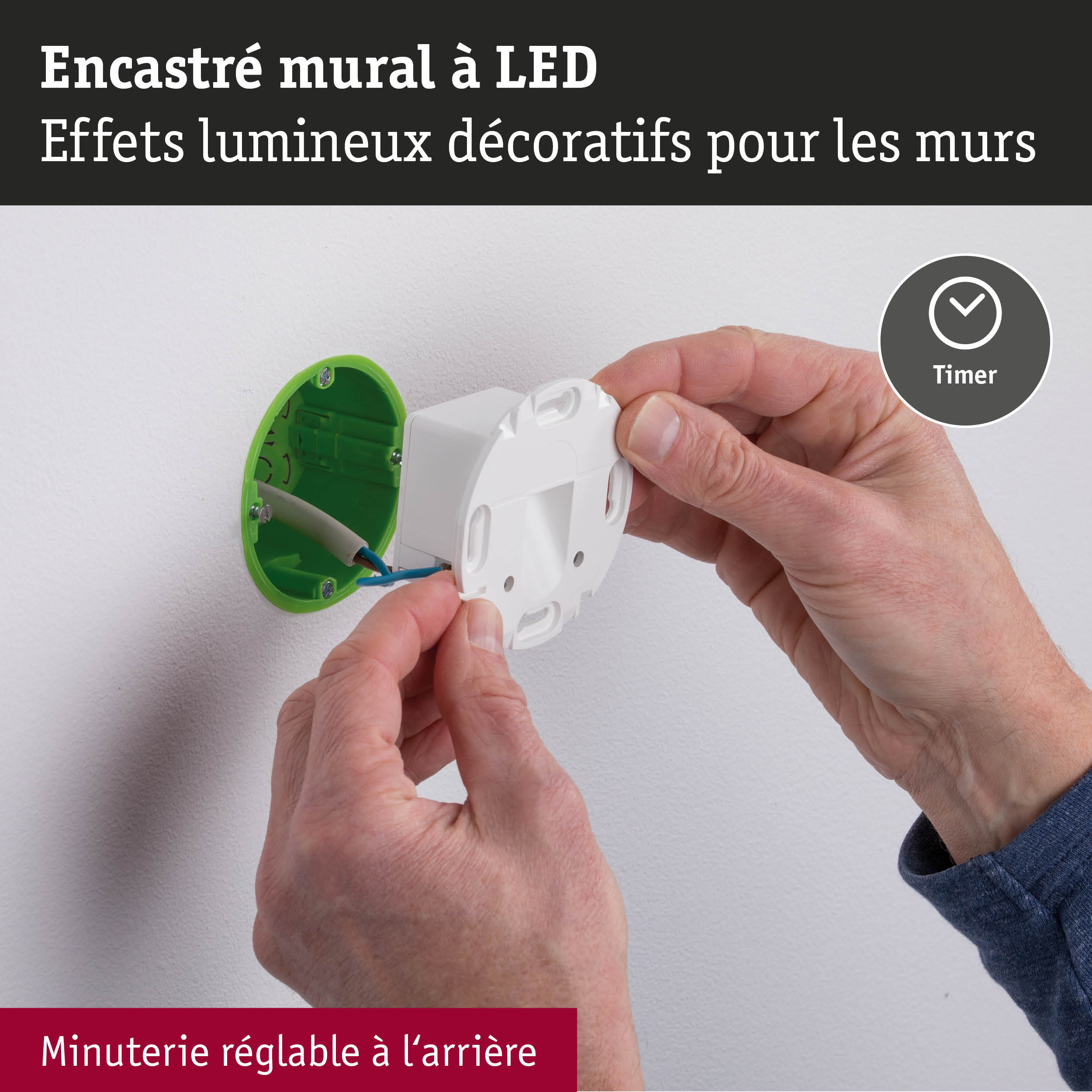Installation d'un encastré mural LED blanc avec boîtier vert et minuterie réglable pour éclairage décoratif