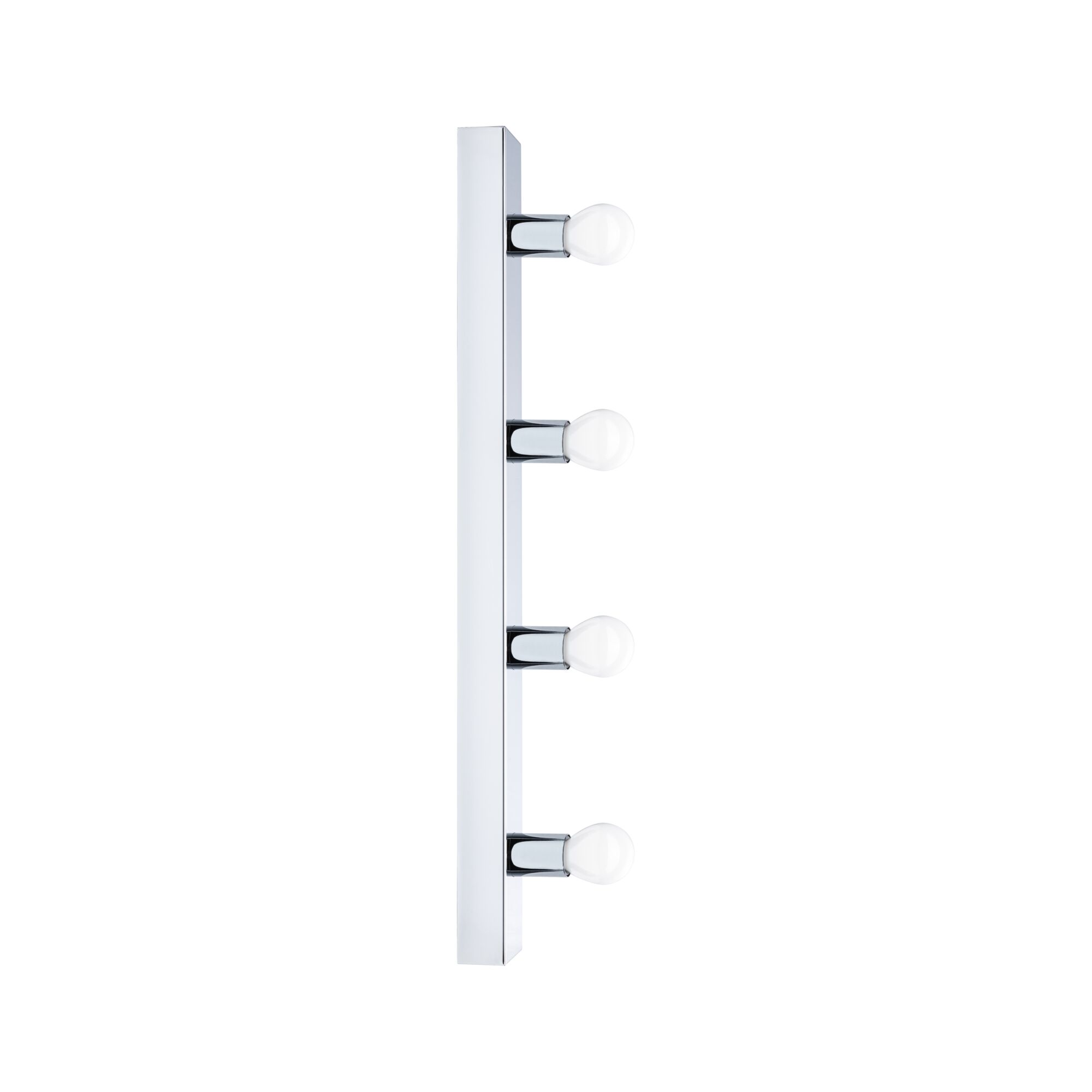 Applique murale moderne en chrome avec quatre ampoules blanches pour un éclairage intérieur élégant