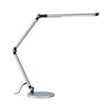 Lampe de bureau LED moderne en métal argenté avec bras réglable et base ronde pour éclairage de bureau