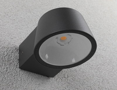 Sort metal LED-udendørsvæglampe med rundt design til moderne boligbelysning