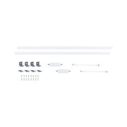 Zwei weiße LED-Leisten mit Montageclips, Steckverbindern und Schrauben für flexible Lichtinstallation