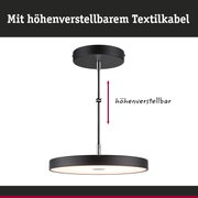 Schwarze LED-Hängeleuchte mit höhenverstellbarem Textilkabel und rundem Lampenschirm