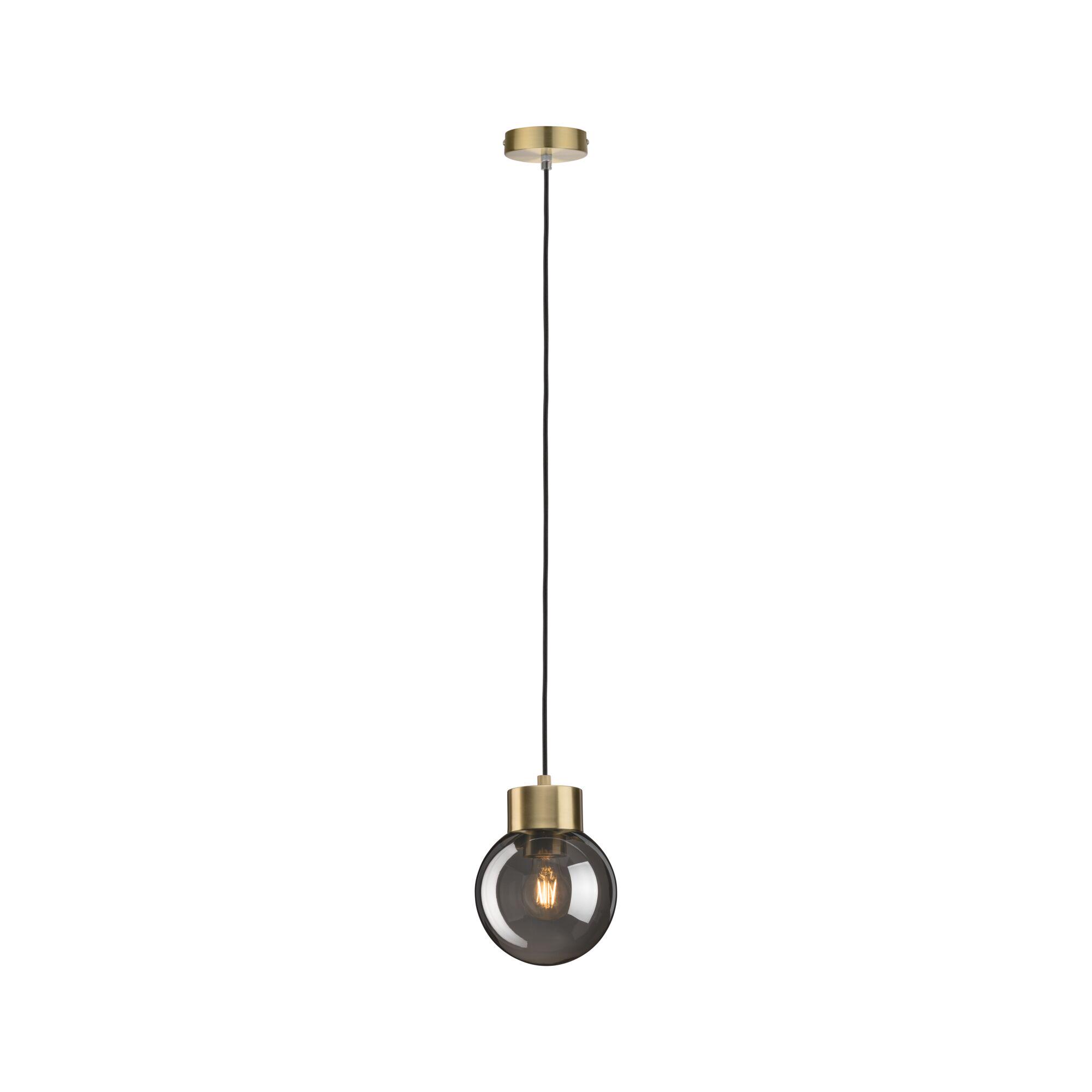 Moderne hanglamp met rookglas en messingkleurig metaal voor stijlvolle binnenverlichting
