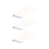Tre hvide LED-loftslamper med sølvfarvet aluminiumsramme til moderne indendørs belysning