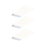 Tre hvide LED-loftslamper med sølvfarvet aluminiumsramme til moderne indendørs belysning