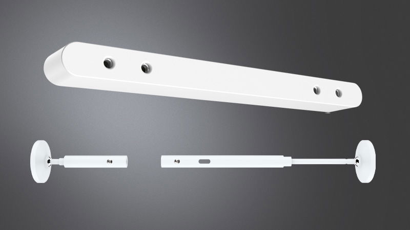 Kit de montage avec différentes fixations blanches et argentées pour installation de LED au plafond.