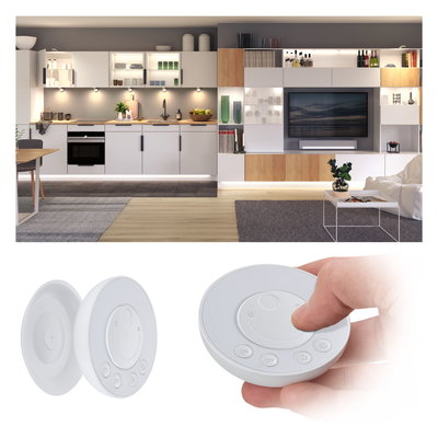 Éclairage LED blanc moderne sous meuble avec télécommande dans une cuisine et un salon élégants
