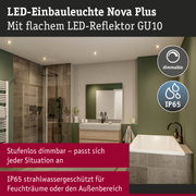 LED-Einbauleuchte Nova Plus mit flachem LED-Reflektor GU10 in modernem Badezimmer mit dimmbarer IP65 Beleuchtung