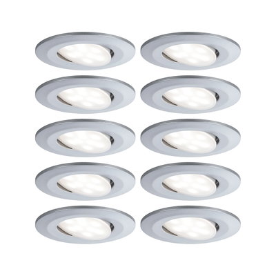 Set van tien ronde zilverkleurige aluminium LED-inbouwspots met warm wit licht voor woonruimtes.
