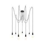 Suspension noire moderne avec sept ampoules blanches et longs câbles pour éclairage salon design