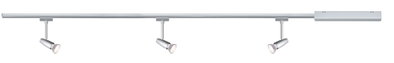 Drei silberne LED-Strahler an geradem Schienensystem aus Metall für flexible Raumbeleuchtung